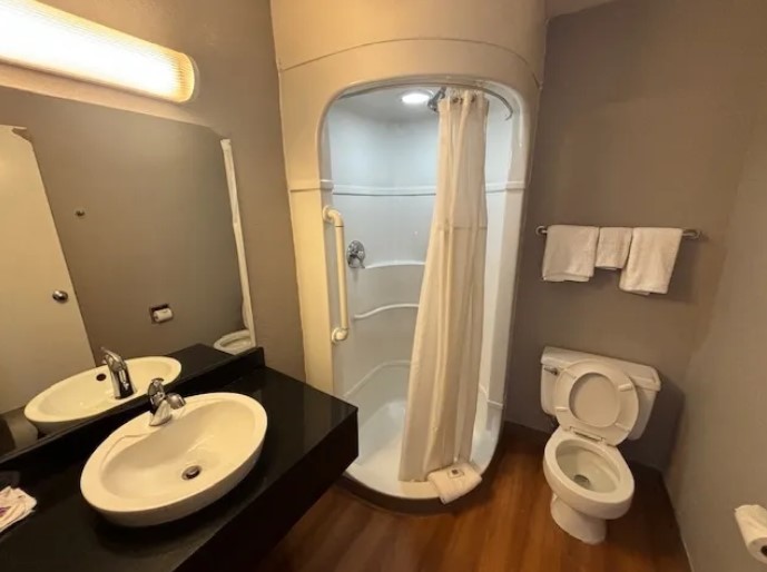 Motel for Sale in CO   4103 N. Elizabeth Street Colorado 81008